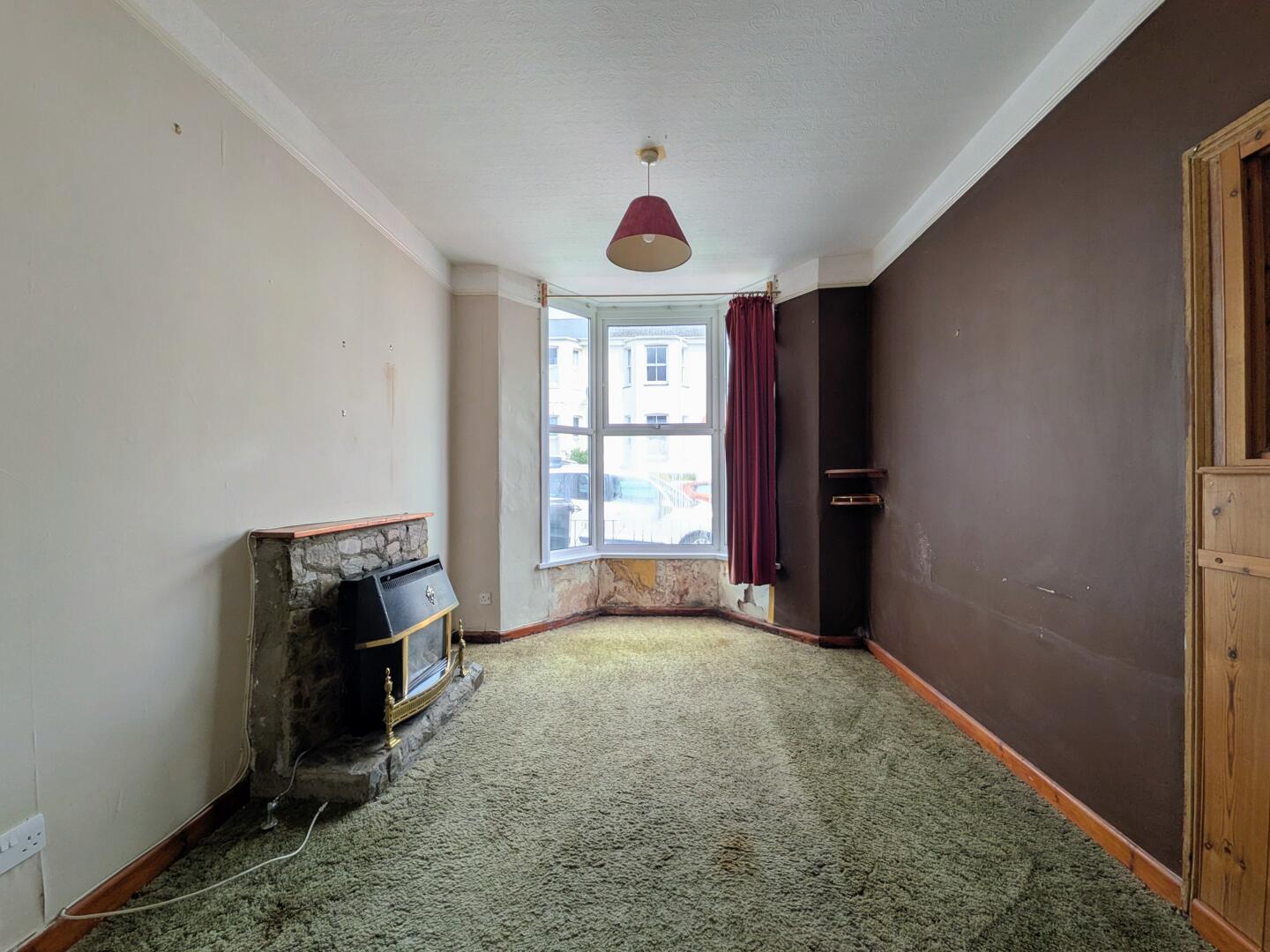 3 bed property in Broad Street, Truro